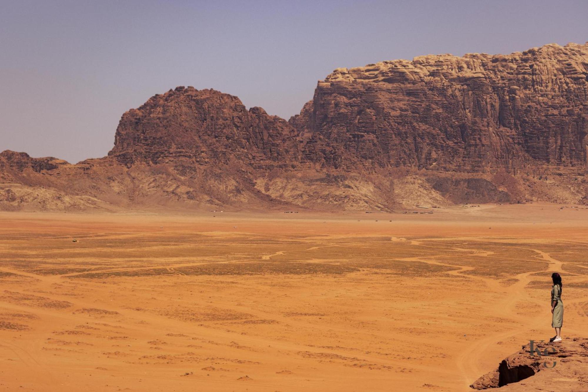 Golden Day Hotel Wadi Rum Exterior photo
